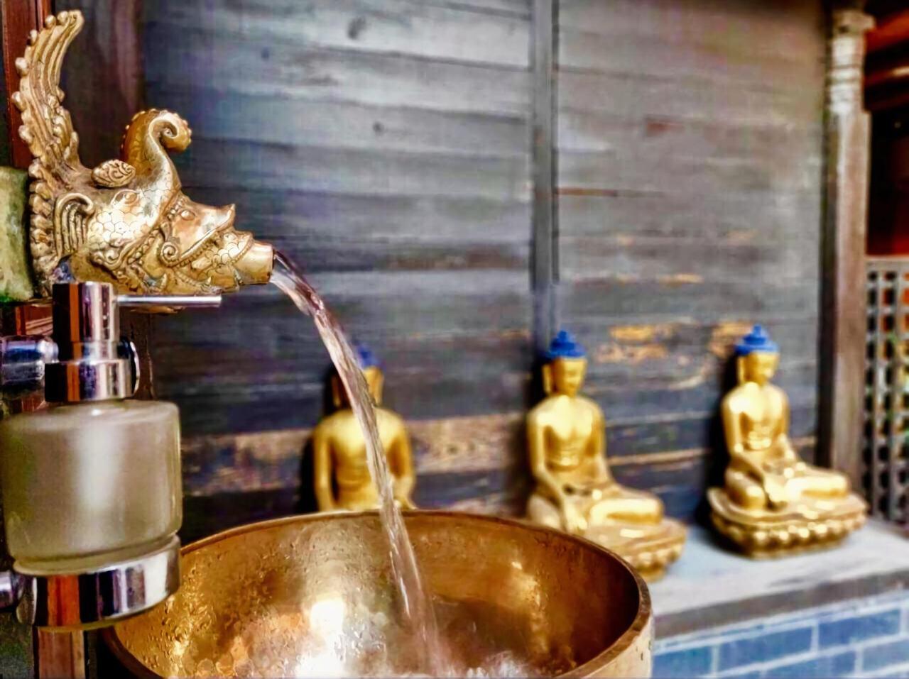 Hotel Baha Restaurant And Cafe Bhatgoan エクステリア 写真