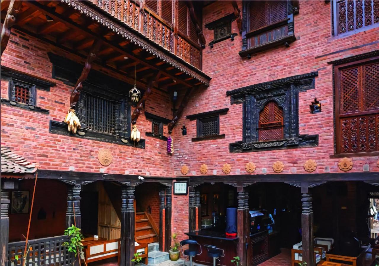 Hotel Baha Restaurant And Cafe Bhatgoan エクステリア 写真